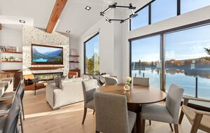 Coeur d’Alene Glasshouse on the Water - Coeur d'Alene, Idaho