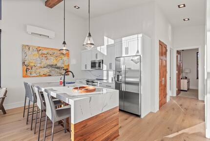 Coeur d’Alene Glasshouse on the Water - Coeur d'Alene, Idaho