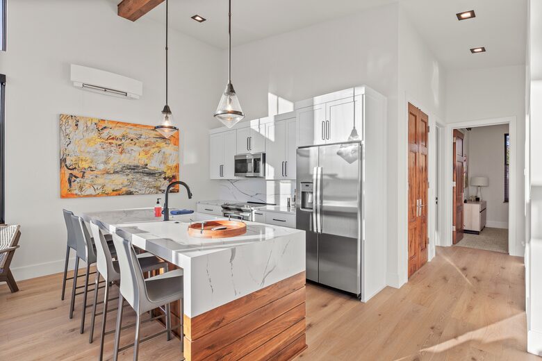 Coeur d’Alene Glasshouse on the Water - Coeur d'Alene, Idaho