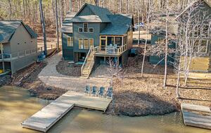 Harmony Cove Modern Getaway - Eclectic, Alabama