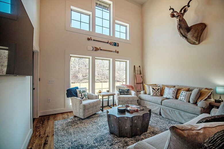 Harmony Cove Modern Getaway - Eclectic, Alabama