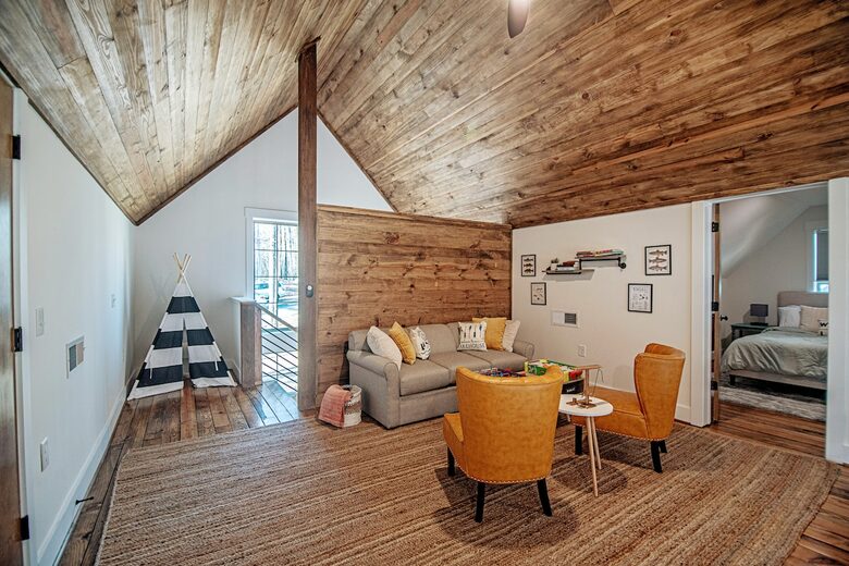 Harmony Cove Modern Getaway - Eclectic, Alabama