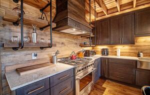 Harmony Cove Modern Getaway - Eclectic, Alabama