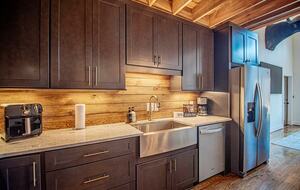 Harmony Cove Modern Getaway - Eclectic, Alabama