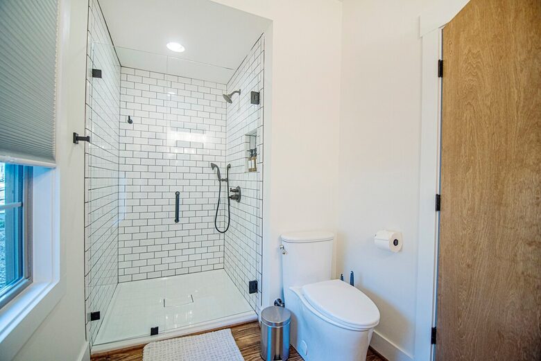 Harmony Cove Modern Getaway - Eclectic, Alabama