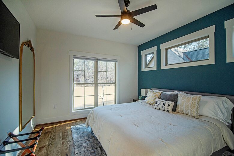 Harmony Cove Modern Getaway - Eclectic, Alabama