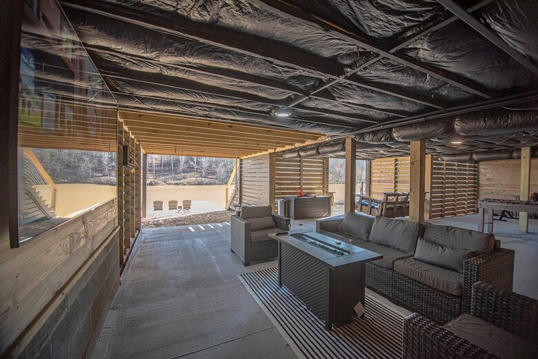 Harmony Cove Modern Getaway - Eclectic, Alabama