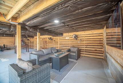 Harmony Cove Modern Getaway - Eclectic, Alabama