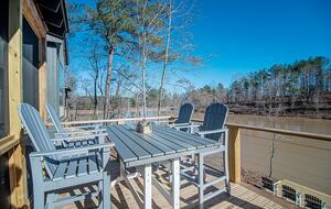 Harmony Cove Modern Getaway - Eclectic, Alabama