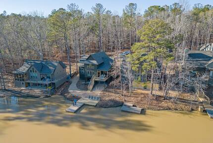 Harmony Cove Modern Getaway - Eclectic, Alabama