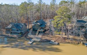 Harmony Cove Modern Getaway - Eclectic, Alabama