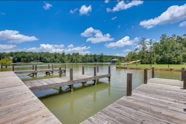 Harmony Cove Modern Getaway - Eclectic, Alabama