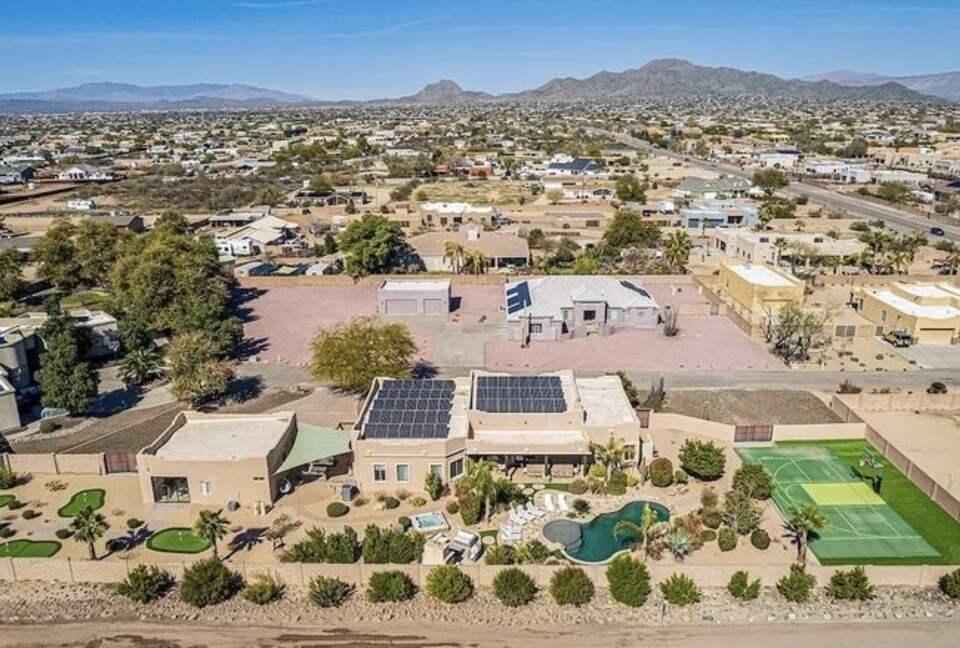 Luxury Desert Ranch Oasis Retreat - Phoenix, Arizona