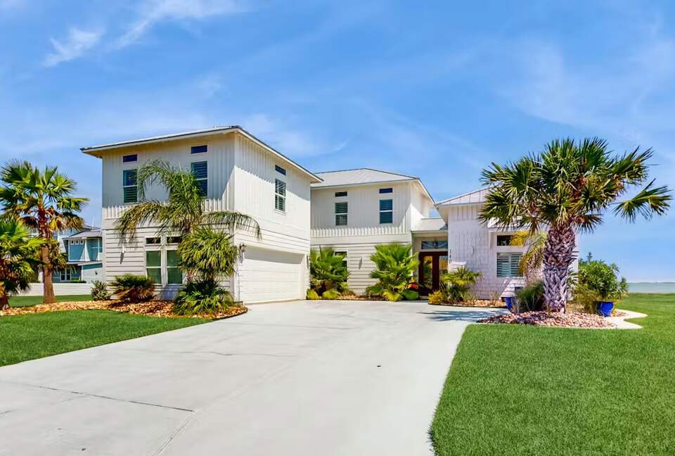 Rockport Bayfront Retreat - Rockport, Texas