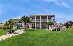 Rockport Bayfront Retreat - Rockport, Texas