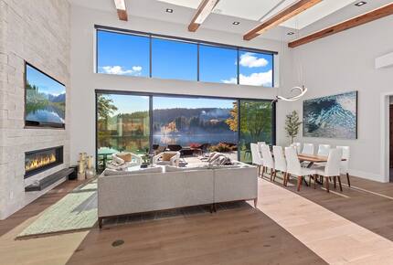 Coeur d’Alene Glasshouse on the Water - Coeur d'Alene, Idaho