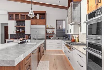 Coeur d’Alene Glasshouse on the Water - Coeur d'Alene, Idaho