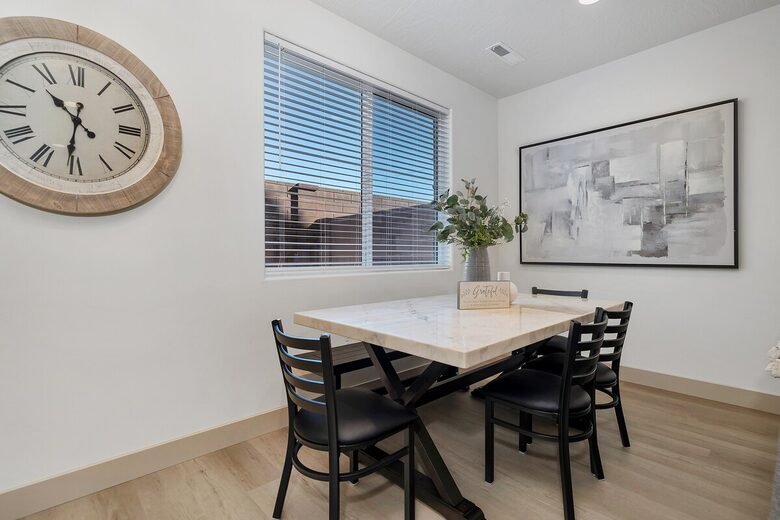 New St. George Getaway "Sunny Daze"! - Santa Clara, Utah