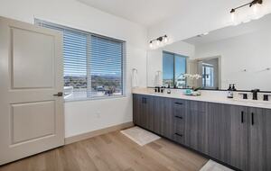 New St. George Getaway "Sunny Daze"! - Santa Clara, Utah