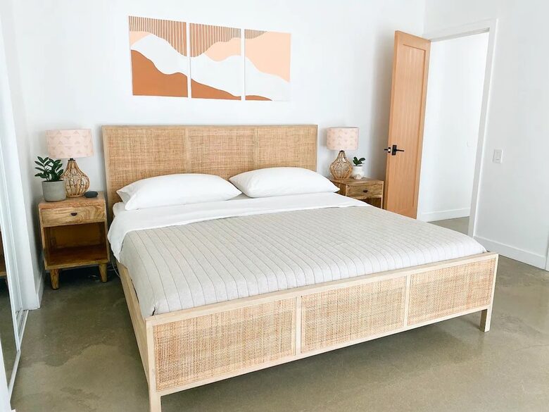 Designer Palm Springs Retreat with Heated Pool & Mountain Views - Palm Springs, California