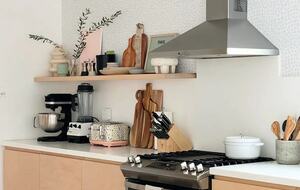 Designer Palm Springs Retreat with Heated Pool & Mountain Views - Palm Springs, California