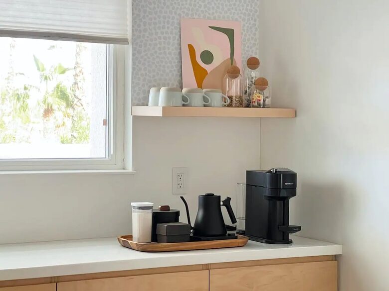 Designer Palm Springs Retreat with Heated Pool & Mountain Views - Palm Springs, California