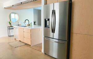 Designer Palm Springs Retreat with Heated Pool & Mountain Views - Palm Springs, California