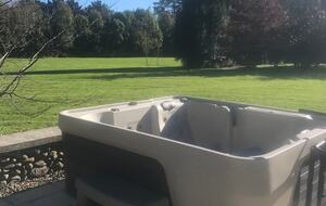 A Peaceful Architectural Sanctuary with Spa Pool - Te Horo, New Zealand