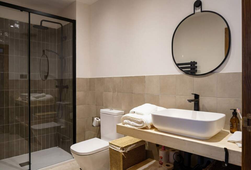 VIVLA| Casa Neret - Bagergue, Lleida, Spain