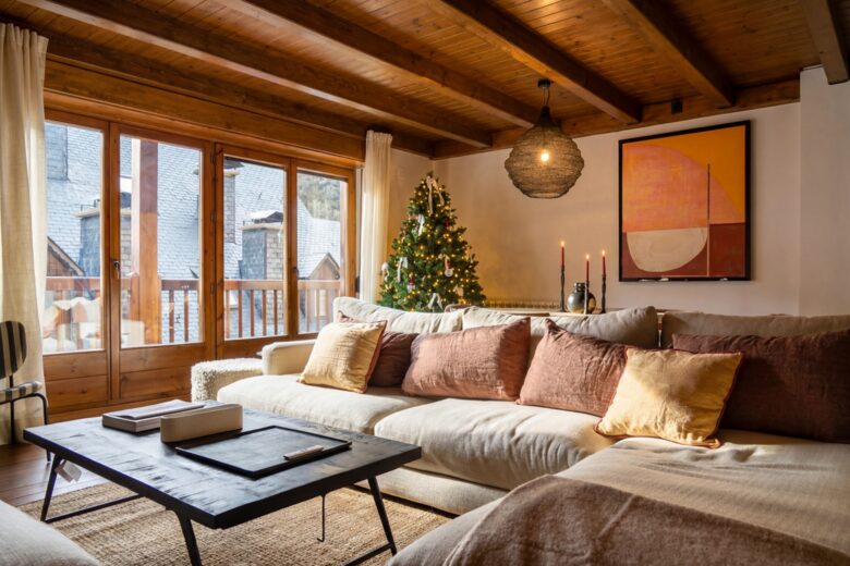 VIVLA| Casa Neret - Bagergue, Lleida, Spain