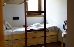 VIVLA| Casa Neret - Bagergue, Lleida, Spain