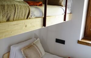 VIVLA| Casa Neret - Bagergue, Lleida, Spain