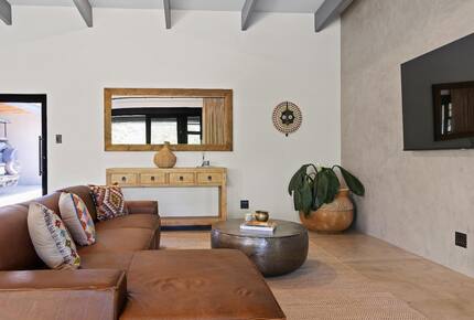 The Bush Den - Hoedspruit, South Africa