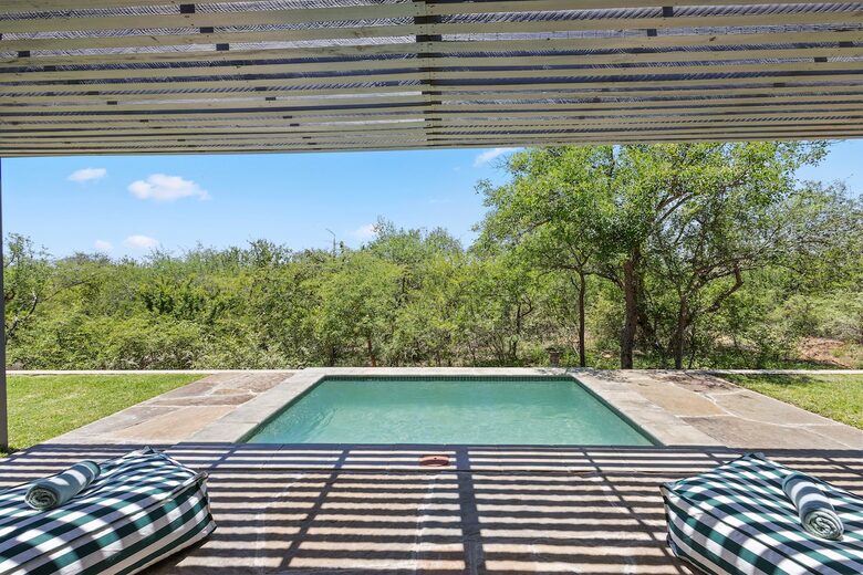 The Bush Den - Hoedspruit, South Africa