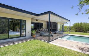 The Bush Den - Hoedspruit, South Africa