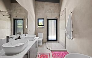 The Bush Den - Hoedspruit, South Africa