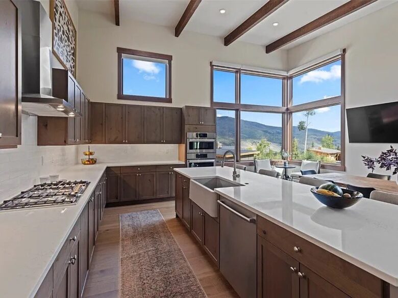 Five-Bedroom Alpine Escape with Forest Views & Resort Amenities - Silverthorne, Colorado