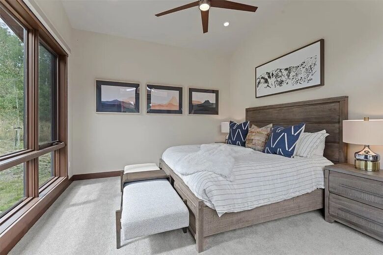 Five-Bedroom Alpine Escape with Forest Views & Resort Amenities - Silverthorne, Colorado