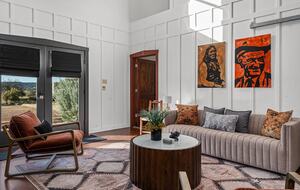 Rustic-Luxury Farmhouse Minutes from Fredericksburg Main Street - Fredericksburg, Texas