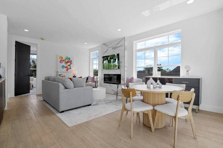 Modern Downtown Luxury Retreat with City Views & Entertainment Areas - Columbus, Ohio