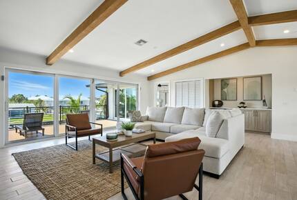 Waterfront Grandeur on Anna Maria - Holmes Beach, Florida