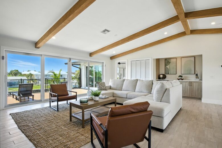 Waterfront Grandeur on Anna Maria - Holmes Beach, Florida