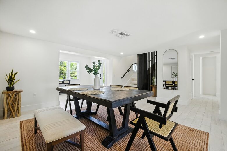 Waterfront Grandeur on Anna Maria - Holmes Beach, Florida