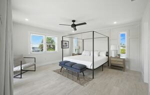 Waterfront Grandeur on Anna Maria - Holmes Beach, Florida