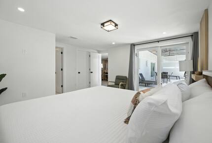 Waterfront Grandeur on Anna Maria - Holmes Beach, Florida