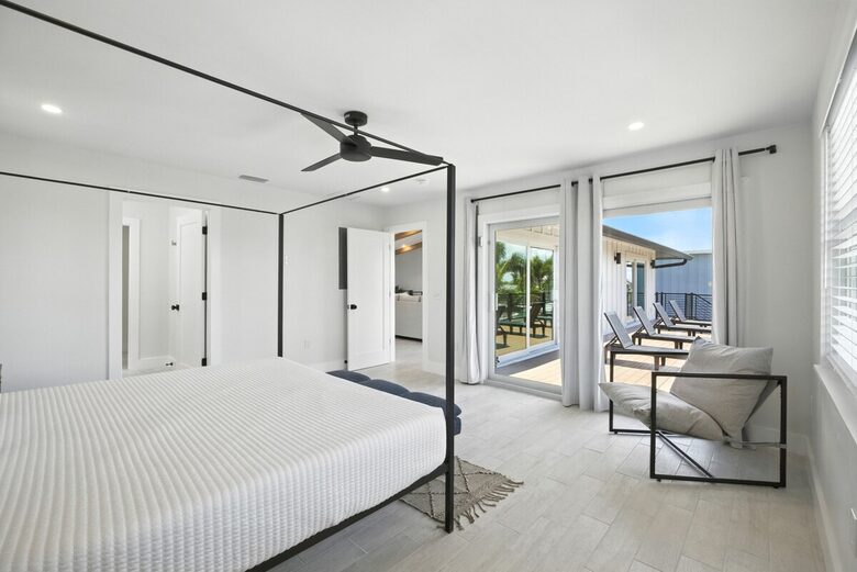 Waterfront Grandeur on Anna Maria - Holmes Beach, Florida