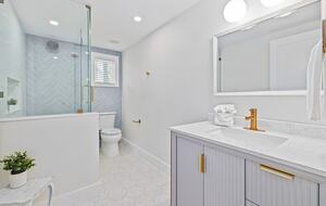 Waterfront Grandeur on Anna Maria - Holmes Beach, Florida