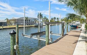 Waterfront Grandeur on Anna Maria - Holmes Beach, Florida