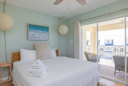 Dockside Escape at Key Colony Beach - Key Colony Beach, Florida