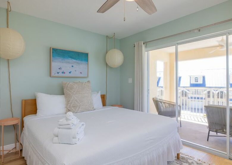 Dockside Escape at Key Colony Beach - Key Colony Beach, Florida